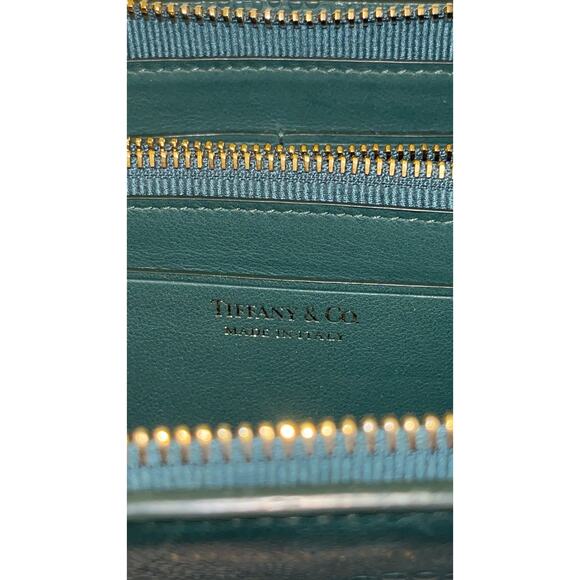 Tiffany & Co. Green Wave Embossed Continental Leather Zip Wallet Clutch Wallet - Picture 7 of 16